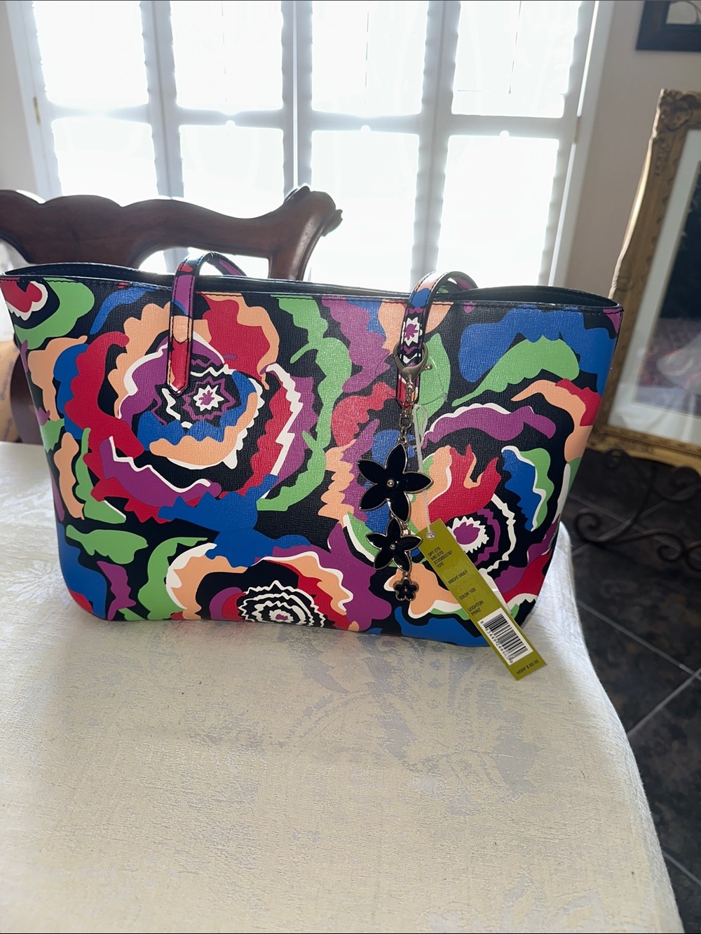GIANNI BINI Multicolor Bright Floral Print Handbag/Tote/shoulder bag - NWT